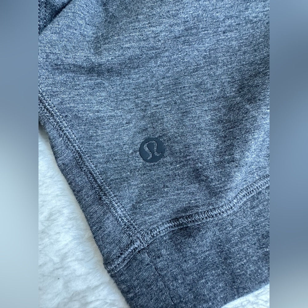 lululemon - Kitsilano Mock Neck Cropped Long Sleeve - Dark Heathered Grey - 6 - Picture 6 of 6